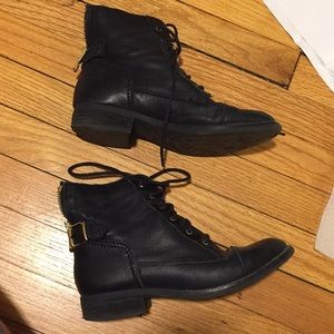 Aldo Ankle boots size 6.5